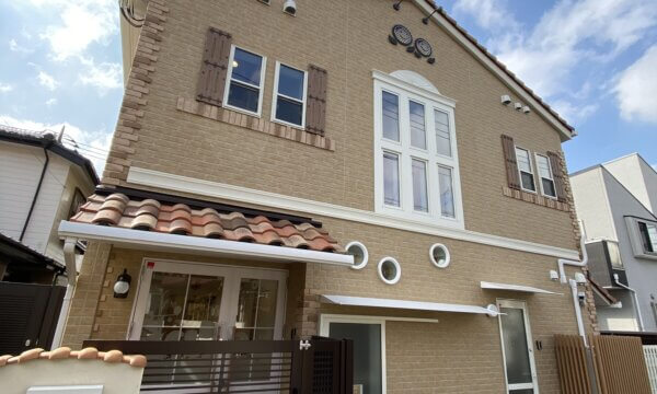 えにっくす八幡山保育園の求人