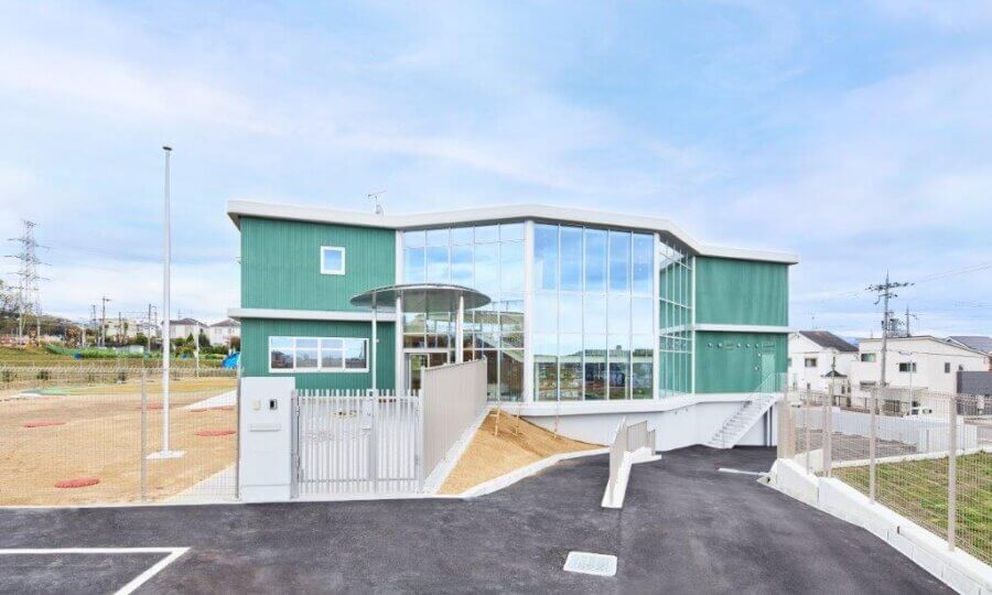 伏山こども園
